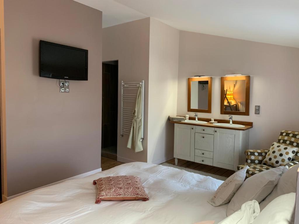 Gite Orget Saint-Macaire Exterior foto