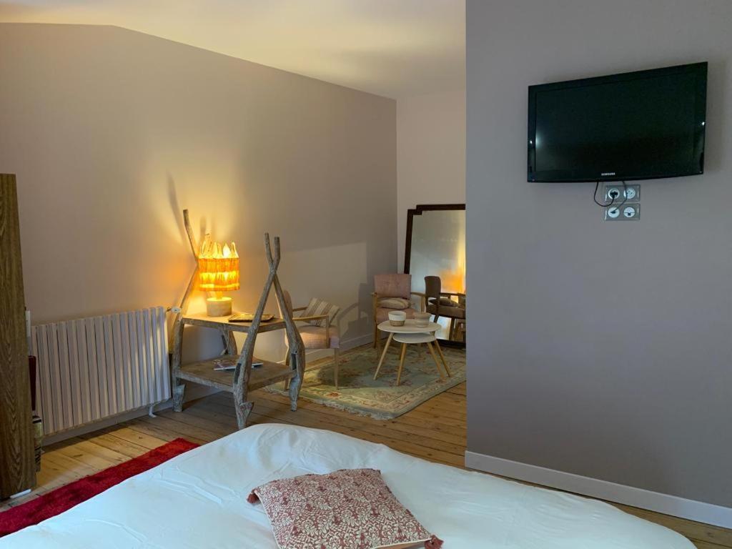 Gite Orget Saint-Macaire Exterior foto